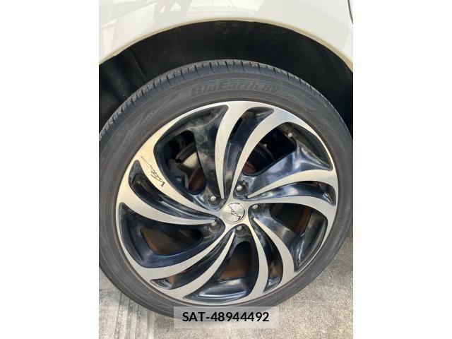 Toyota ALPHARD 2004-02 8883246-11