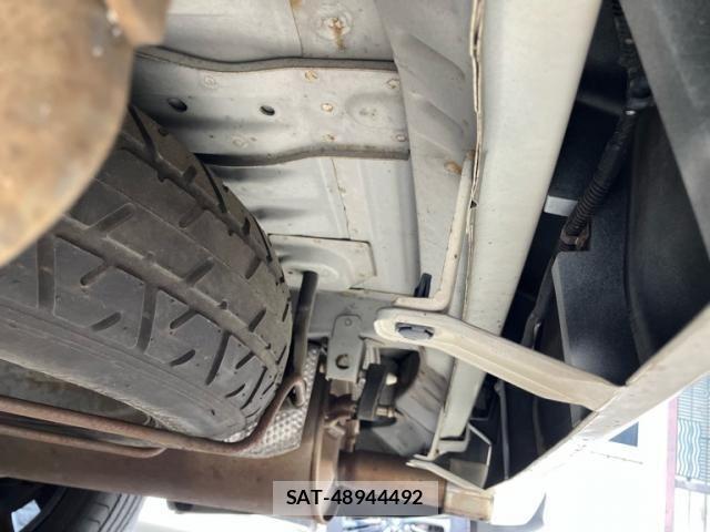 Toyota ALPHARD 2004-02 8883246-22