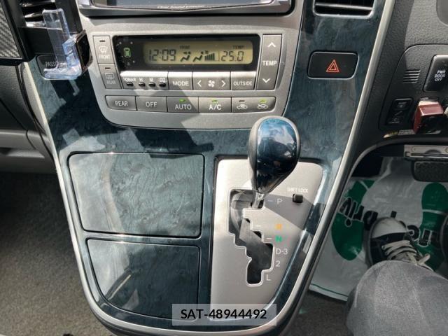 Toyota ALPHARD 2004-02 8883246-24
