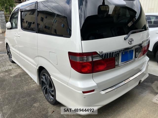 Toyota ALPHARD 2004-02 8883246-5