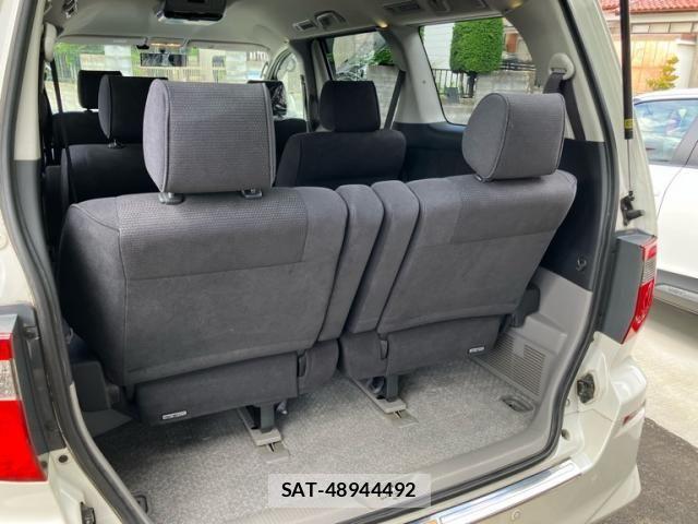 Toyota ALPHARD 2004-02 8883246-8