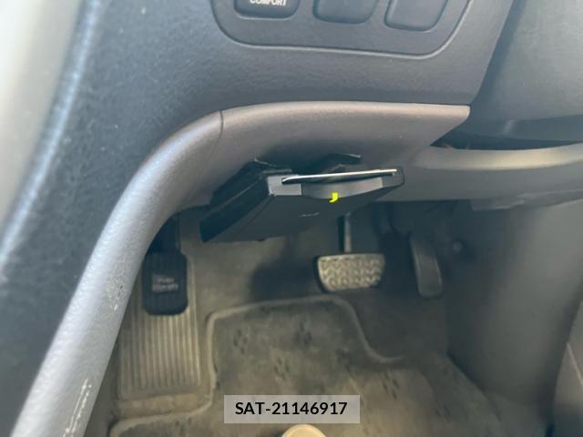Toyota ALPHARD 2002-08 8883245-18