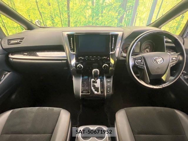 Toyota ALPHARD 2020-06 8883234-1