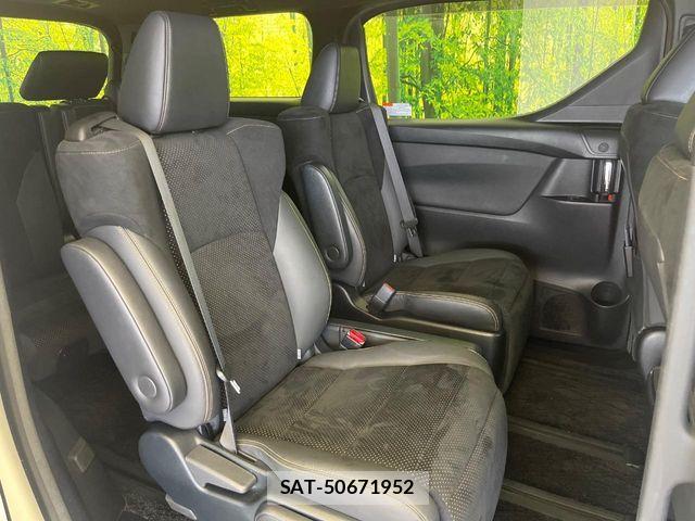 Toyota ALPHARD 2020-06 8883234-8
