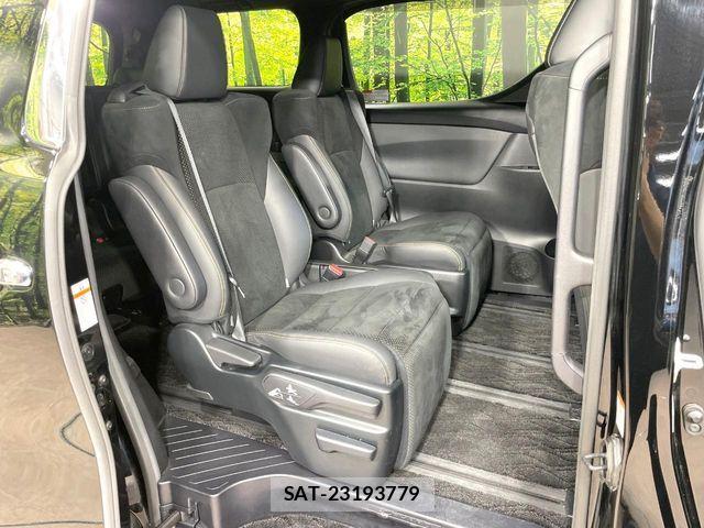 Toyota ALPHARD 2021-07 8883232-9