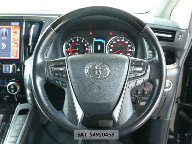 Toyota ALPHARD 2018-11 8883235-15
