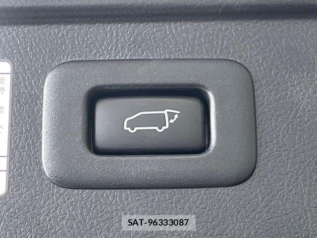 Toyota ALPHARD 2023-01 8883229-7