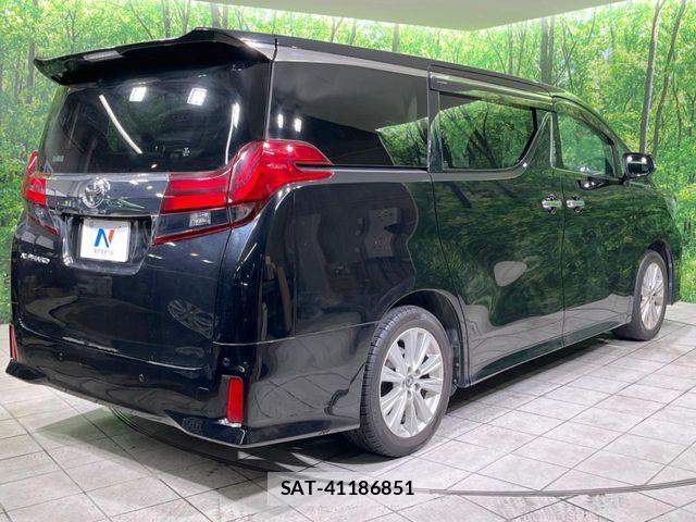 Toyota ALPHARD 2017-05 8883240-15