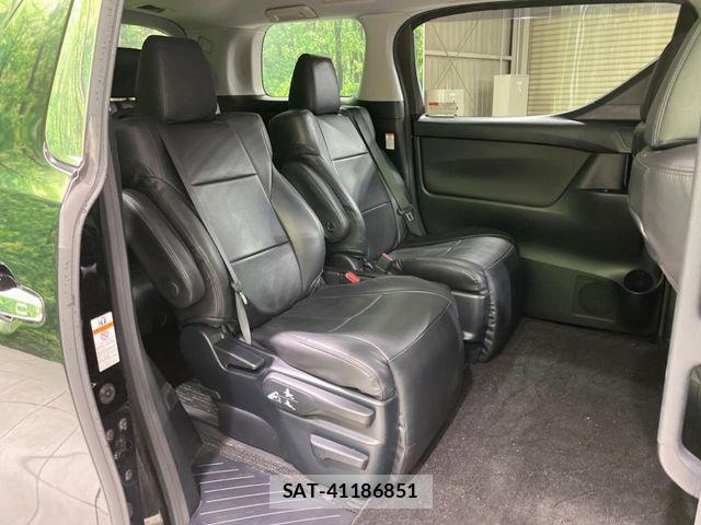 Toyota ALPHARD 2017-05 8883240-7