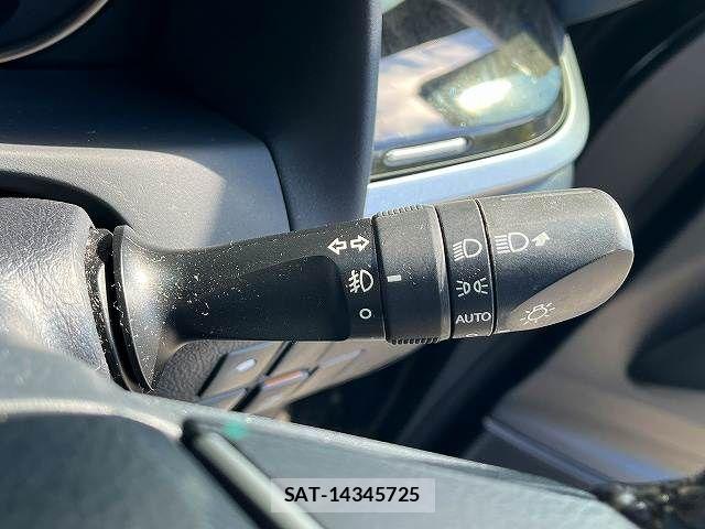 Toyota ALPHARD 2016-10 8883239-26