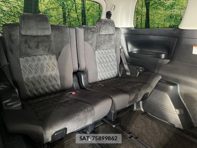 Toyota ALPHARD 2019-04 8883233-9