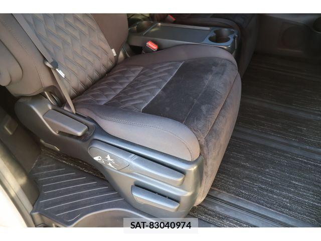 Toyota ALPHARD 2019-11 506282-25