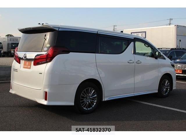 Toyota ALPHARD 2019-12 632530-14
