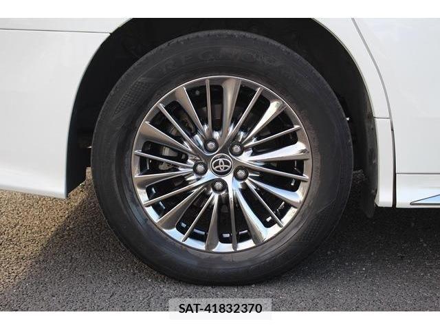 Toyota ALPHARD 2019-12 632530-19