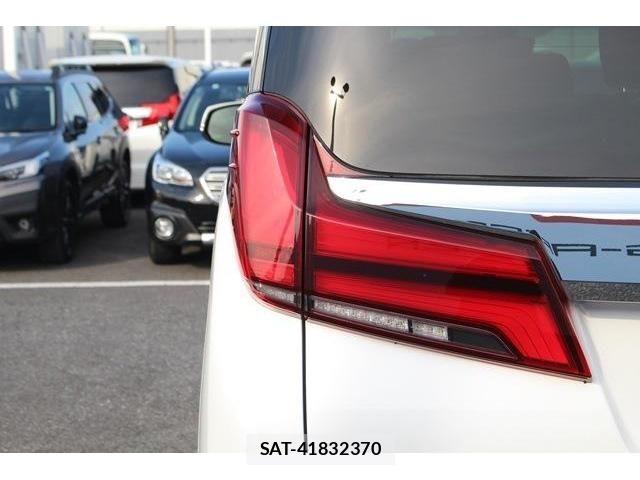 Toyota ALPHARD 2019-12 632530-21