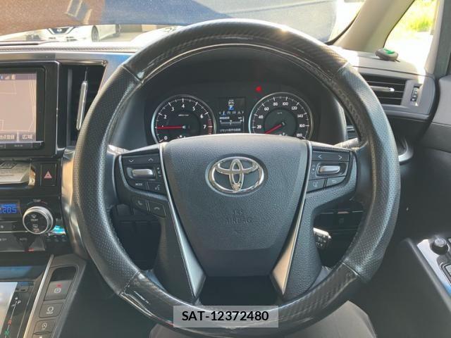 Toyota ALPHARD 2015-03 1177650-12