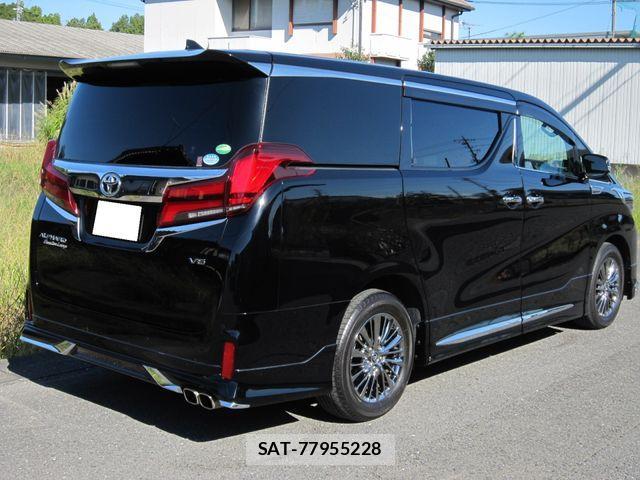 Toyota ALPHARD 2019-07 1353202-1