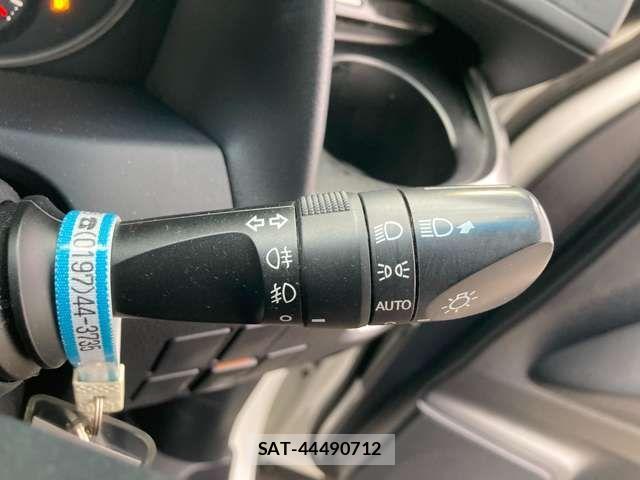 Toyota ALPHARD 2015-11 1716700-17
