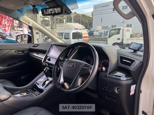 Toyota ALPHARD 2019-06 2076356-20