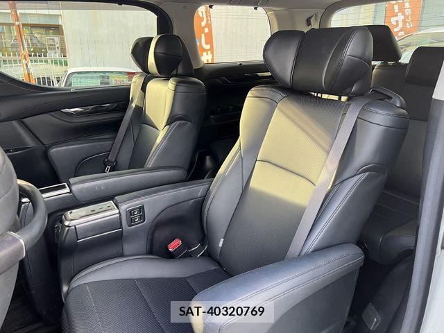 Toyota ALPHARD 2019-06 2076356-24