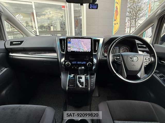 Toyota ALPHARD 2019-12 2113843-2