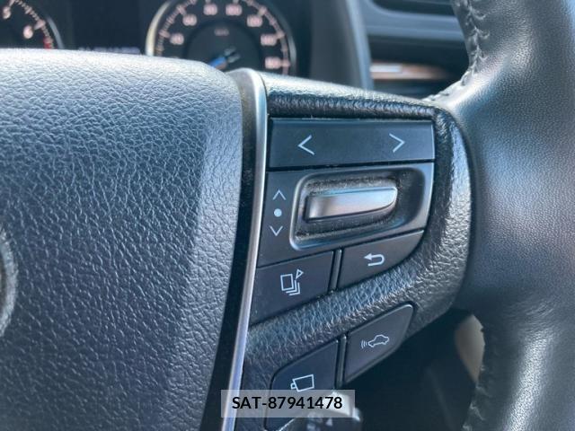 Toyota ALPHARD 2015-06 2245683-23