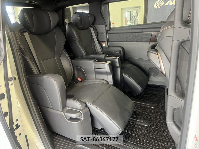 Toyota ALPHARD 2023-08 2317787-11