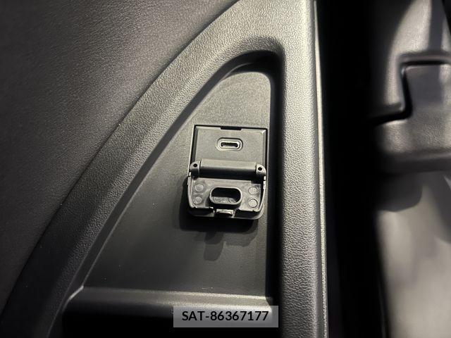 Toyota ALPHARD 2023-08 2317787-16