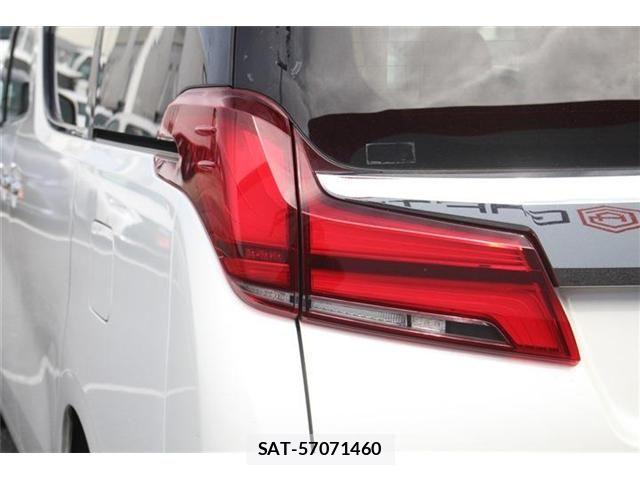 Toyota ALPHARD 2023-02 3932985-14