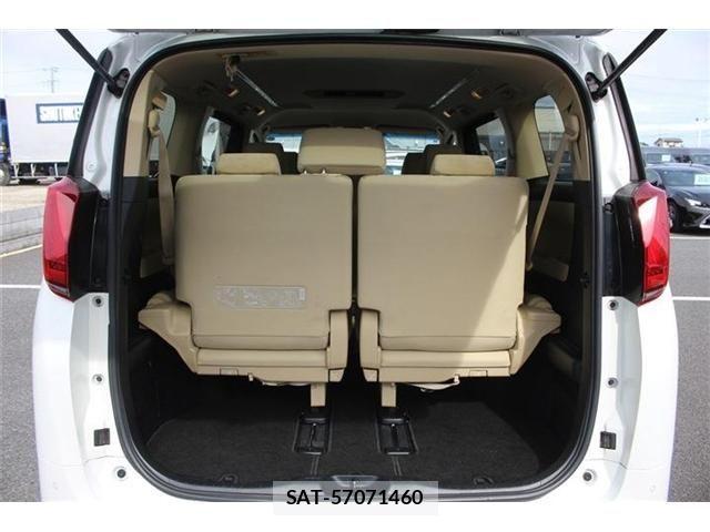 Toyota ALPHARD 2023-02 3932985-28