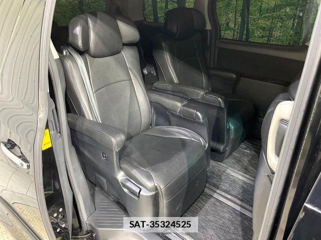 Toyota ALPHARD 2011-12 4586069-9