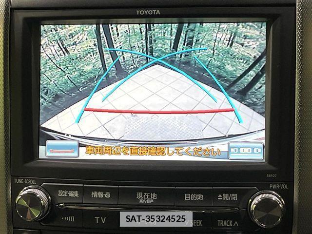 Toyota ALPHARD 2011-12 4586069-4