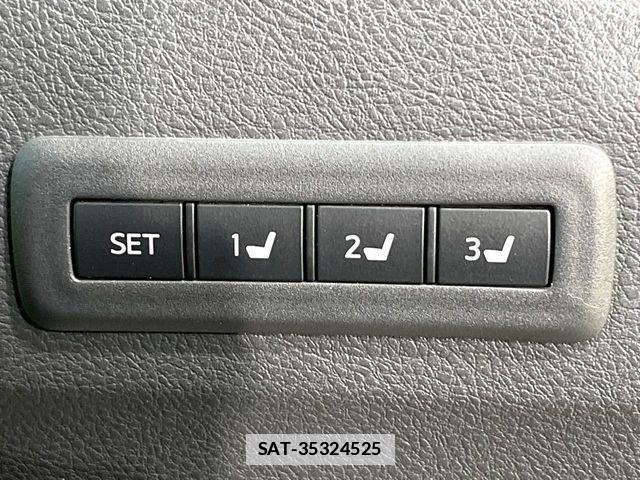 Toyota ALPHARD 2011-12 4586069-7