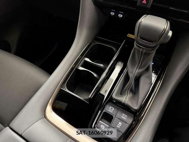 Toyota ALPHARD 2025-05 4586053-17
