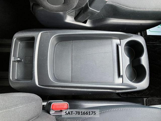 Toyota ALPHARD 2022-02 4586055-12