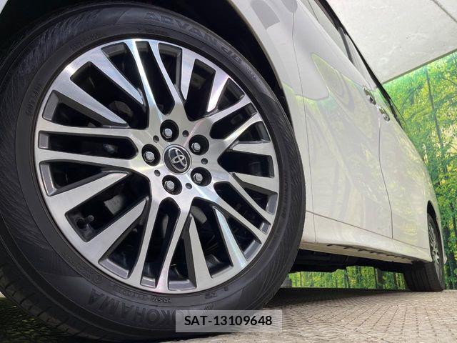 Toyota ALPHARD 2017-06 5859741-13