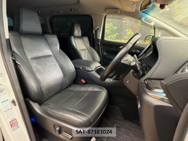 Toyota ALPHARD 2018-06 6008500-9