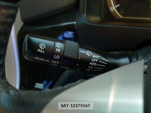 Toyota ALPHARD 2015-01 6134793-19