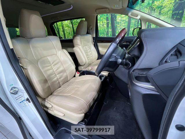 Toyota ALPHARD 2015-04 6211047-8