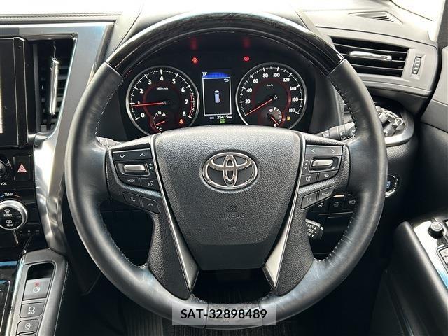Toyota ALPHARD 2022-09 6302485-9