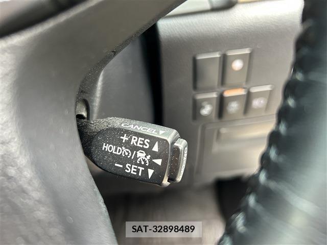 Toyota ALPHARD 2022-09 6302485-11