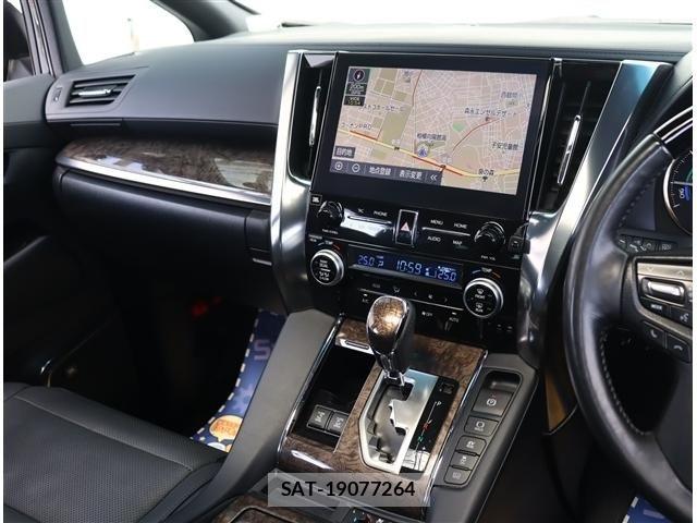 Toyota ALPHARD 2022-05 6494614-7