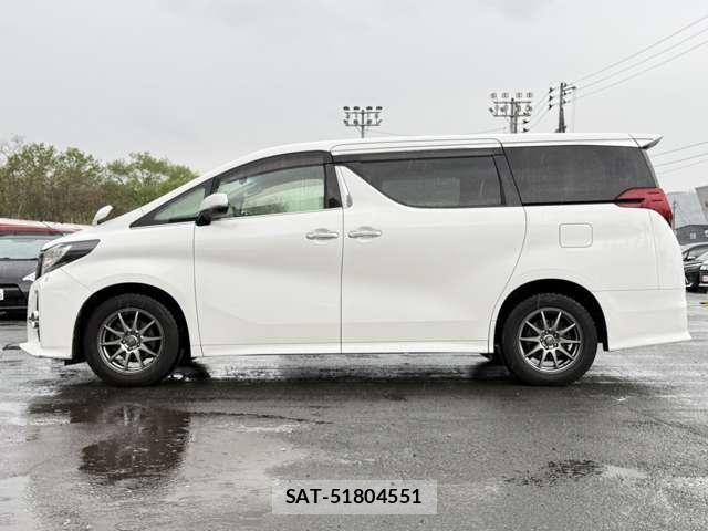Toyota ALPHARD 2015-03 6813539-23