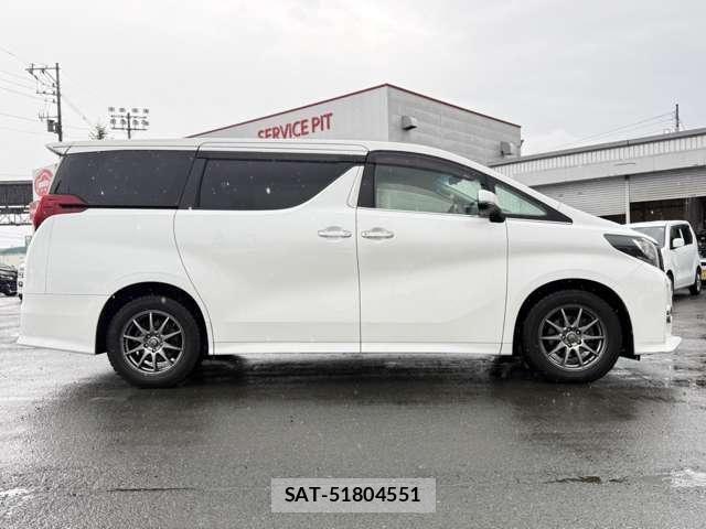 Toyota ALPHARD 2015-03 6813539-25
