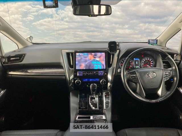 Toyota ALPHARD 2018-09 6813531-1