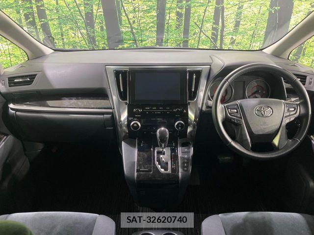 Toyota ALPHARD 2022-03 6813538-1