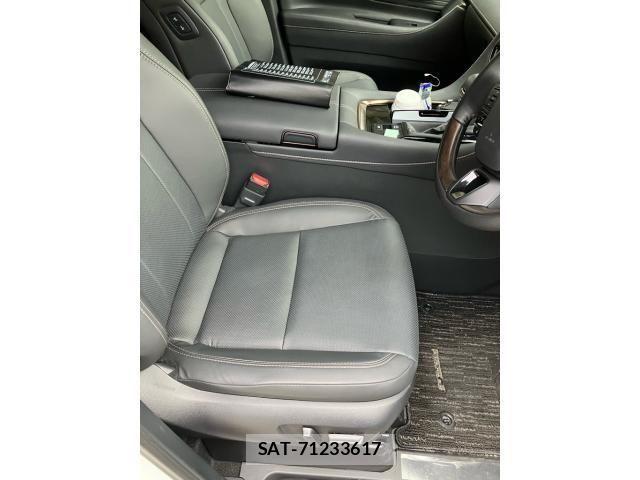 Toyota ALPHARD 2025-08 6901605-10