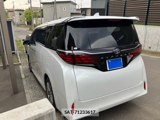 Toyota ALPHARD 2025-08 6901605-3