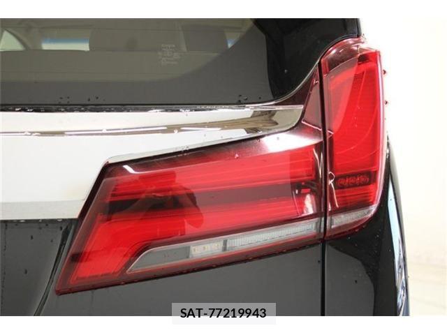 Toyota ALPHARD 2020-04 6901610-17