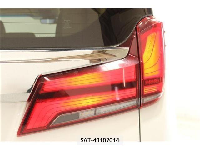 Toyota ALPHARD 2023-02 6901613-17